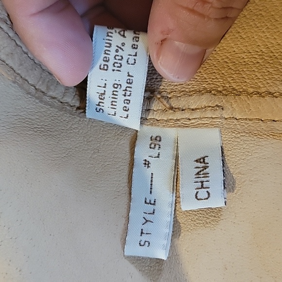 Beautiful suede button shirt sz Large - Picture 8 of 12